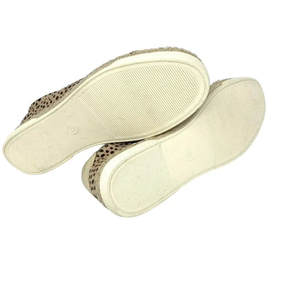 Universal Thread Shaelyn‎ Fashion Sneaker Animal Print Size 8.5 NWT